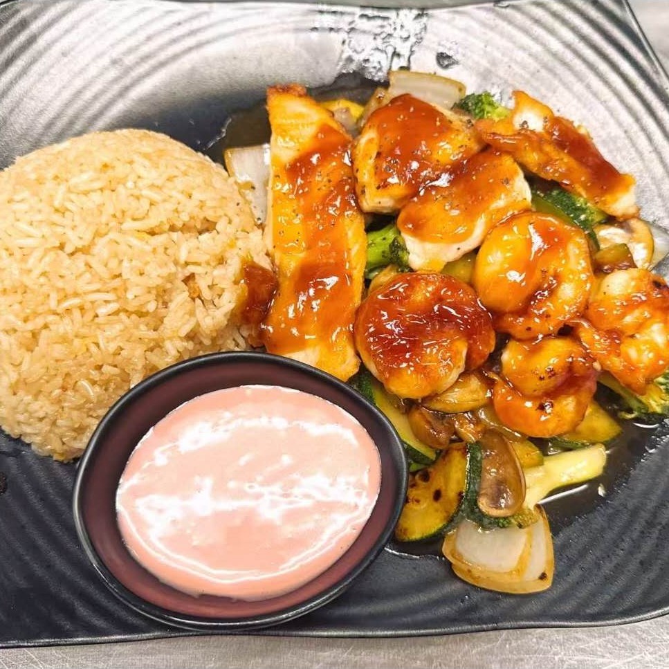 Shrimp & Salmon Hibachi — 100 Boil Pot & Grill