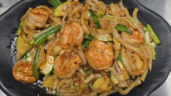 Shrimp Teppanyaki Udon — 100 Boil Pot & Grill