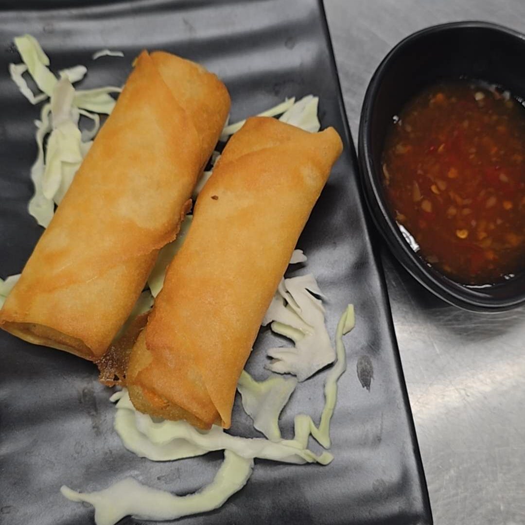 Spring Roll (2 pcs) — 100 Boil Pot & Grill