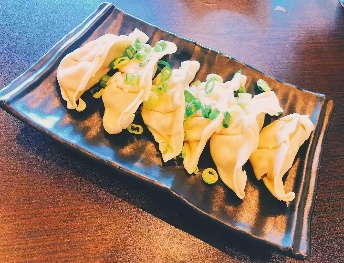 Steamed Dumplings (6 pcs) — 100 Boil Pot & Grill